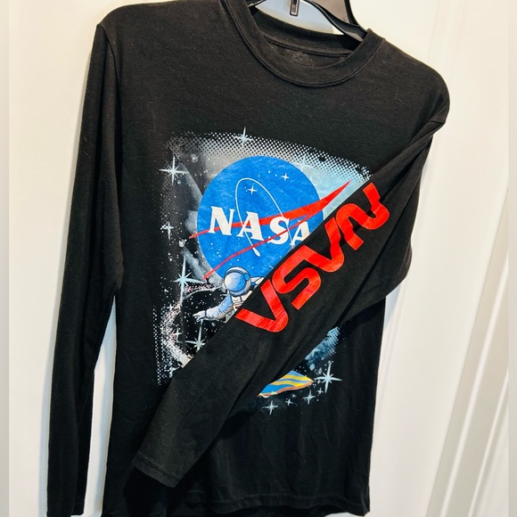 $7 or 2/$10 tshirt sale: NASA long sleeve tee astronaut surfing space T-shirt - Picture 3 of 4